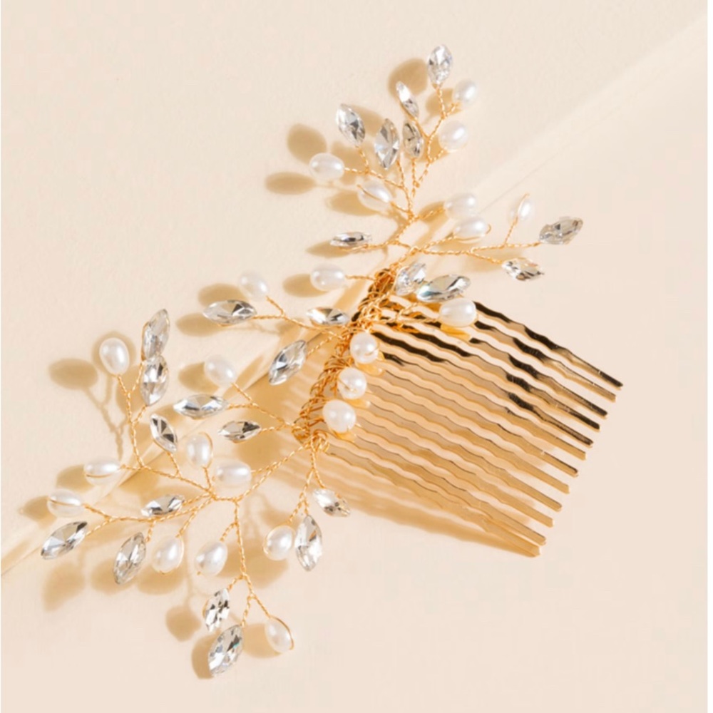 Women's Sunny Crye Blossom Comb